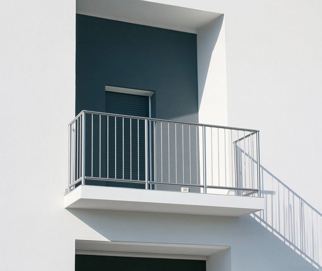 Balcone con ringhiera acciaio inox