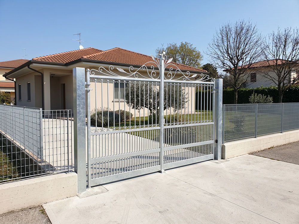 Cancello lineare installato