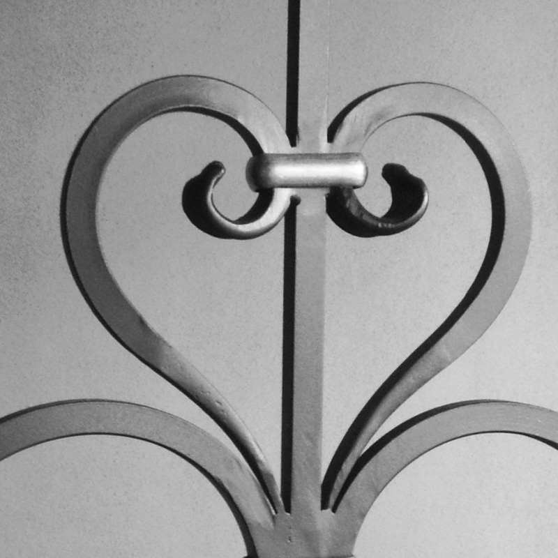 Cuore lavorato in ferro battuto