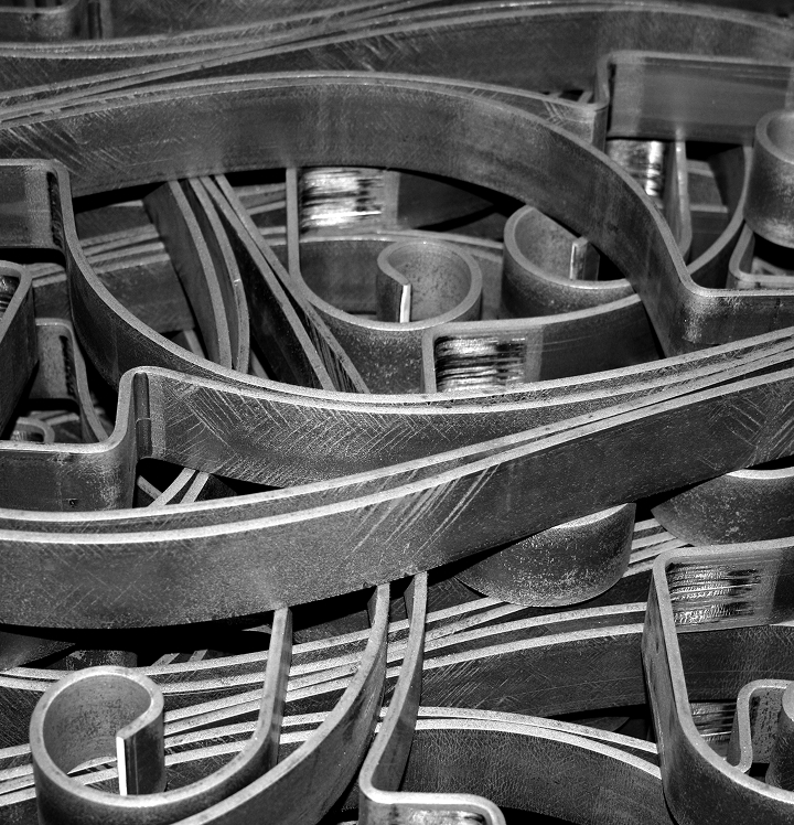 Processo di lavorazione ferro battuto e acciaio inox